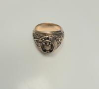 CS2453/2026 RING WITH GOLD COLOURED DECORATIONS